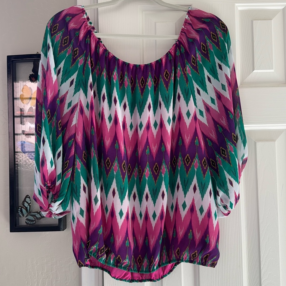 Vince Camuto Top - like new!